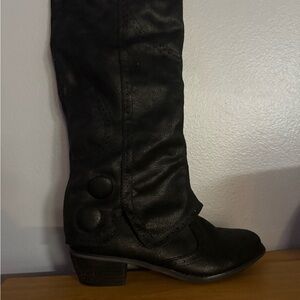 Not Rated Bailey button boots